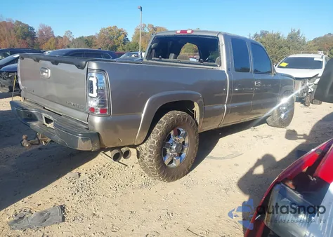 2003 Chevrolet Silverado 2500Hd Ls from USA, damaged, VIN 1GCHK29UX3E134651